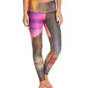 TEEKI Sunset Clouds Hot Pants Yoga Leggings Size Small